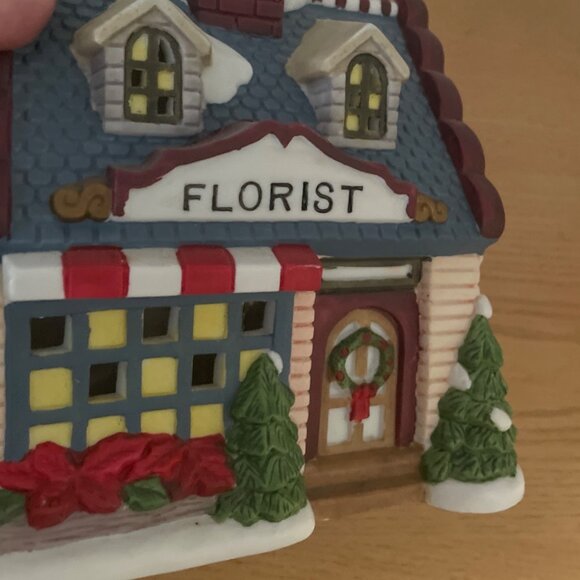Grandeur Noel Snow Flake Village Florist and Bakery Christmas Hand Painted 1994 - Picture 6 of 14